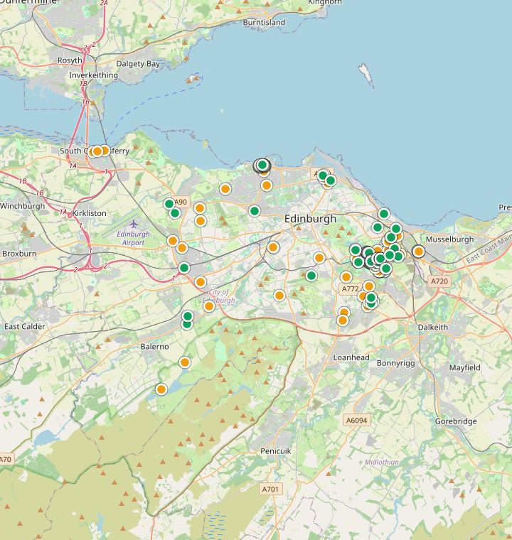 Map of Edinburgh showing 282 likely free parking spots